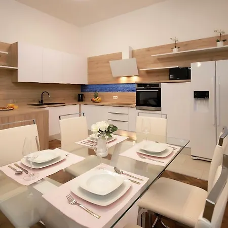 Exclusive Gold Apartment Rijeka